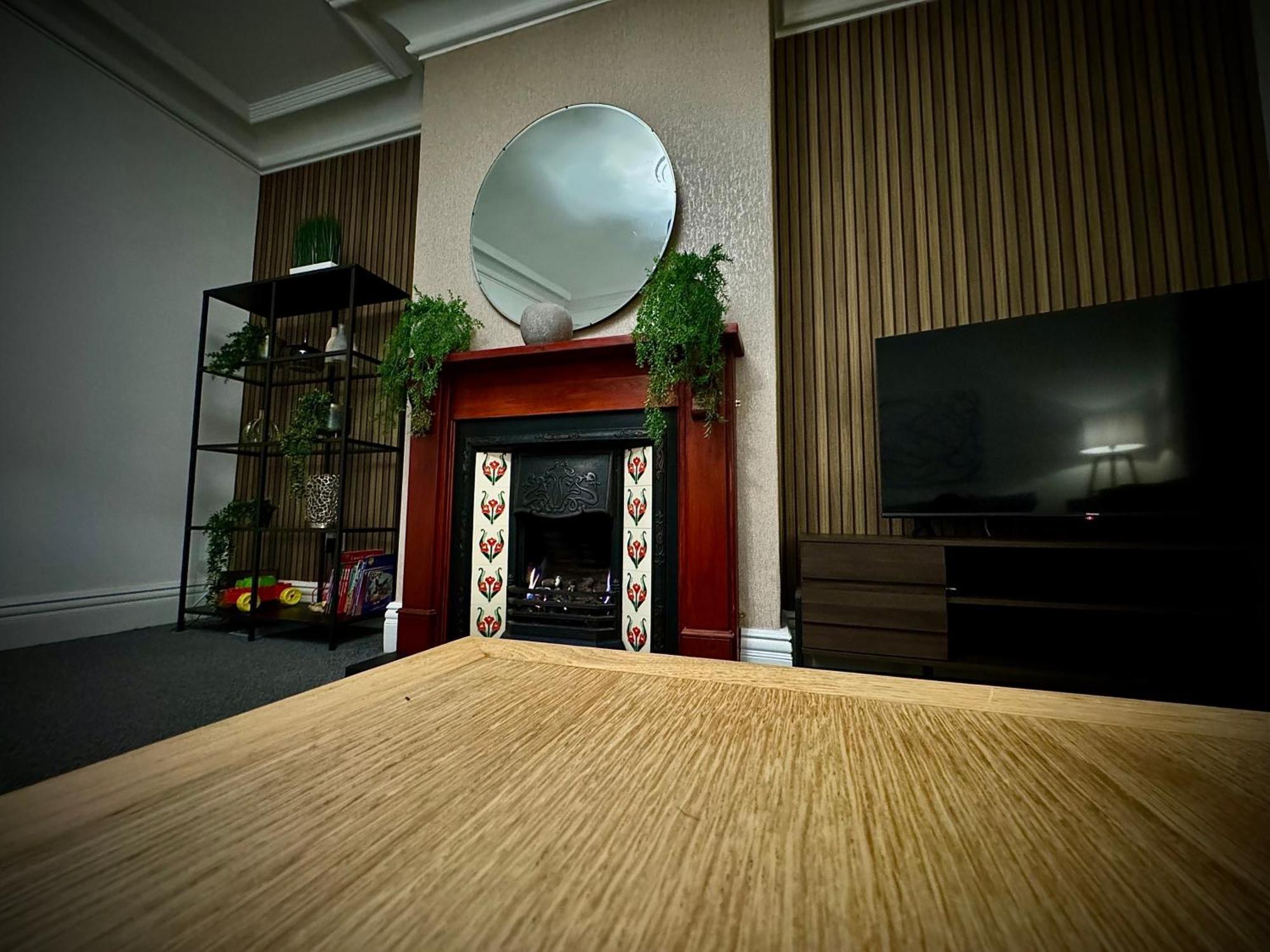 Sleeps10-Parking-Garden-Hottub-Petfriendly Villa Blackpool Eksteriør billede